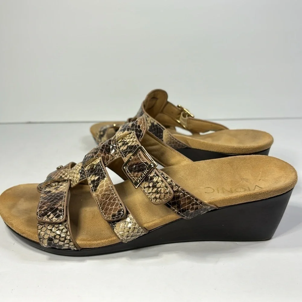 Vionic Radia Snakeskin Wedges Size 7